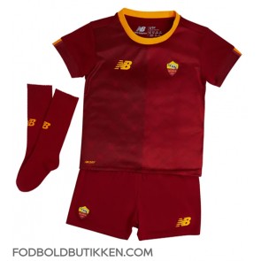 AS Roma Paulo Dybala #21 Hjemmebanetrøje Børn 2022-23 Kortærmet (+ Korte bukser)
